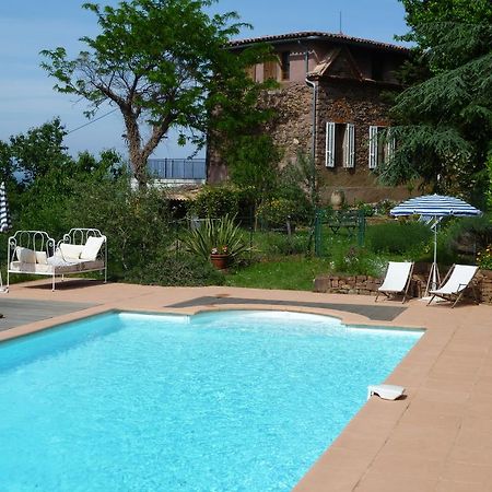 Bed And Breakfast La Maison De Nathalie Les Mayons Екстер'єр фото