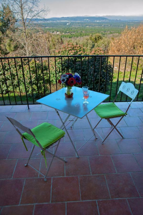 Bed And Breakfast La Maison De Nathalie Les Mayons Екстер'єр фото